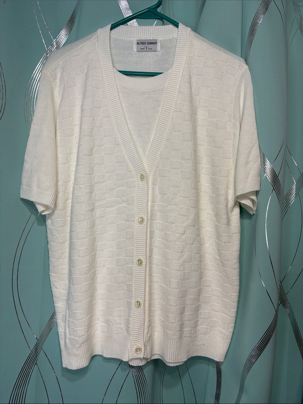 Alfred Dunner Cream Short Sleeve Button Front Cardigan